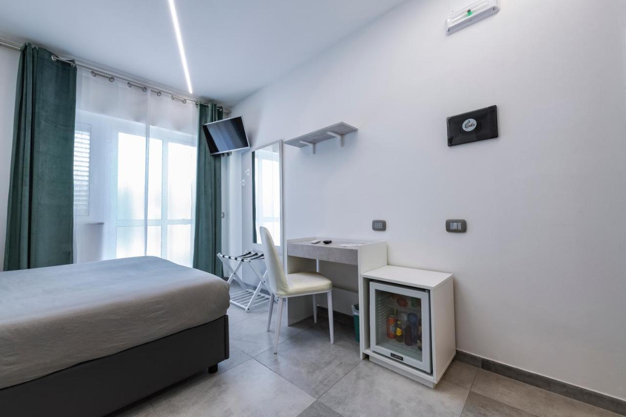 Bnb Aria Di Mare Santa Marinella Eksteriør bilde